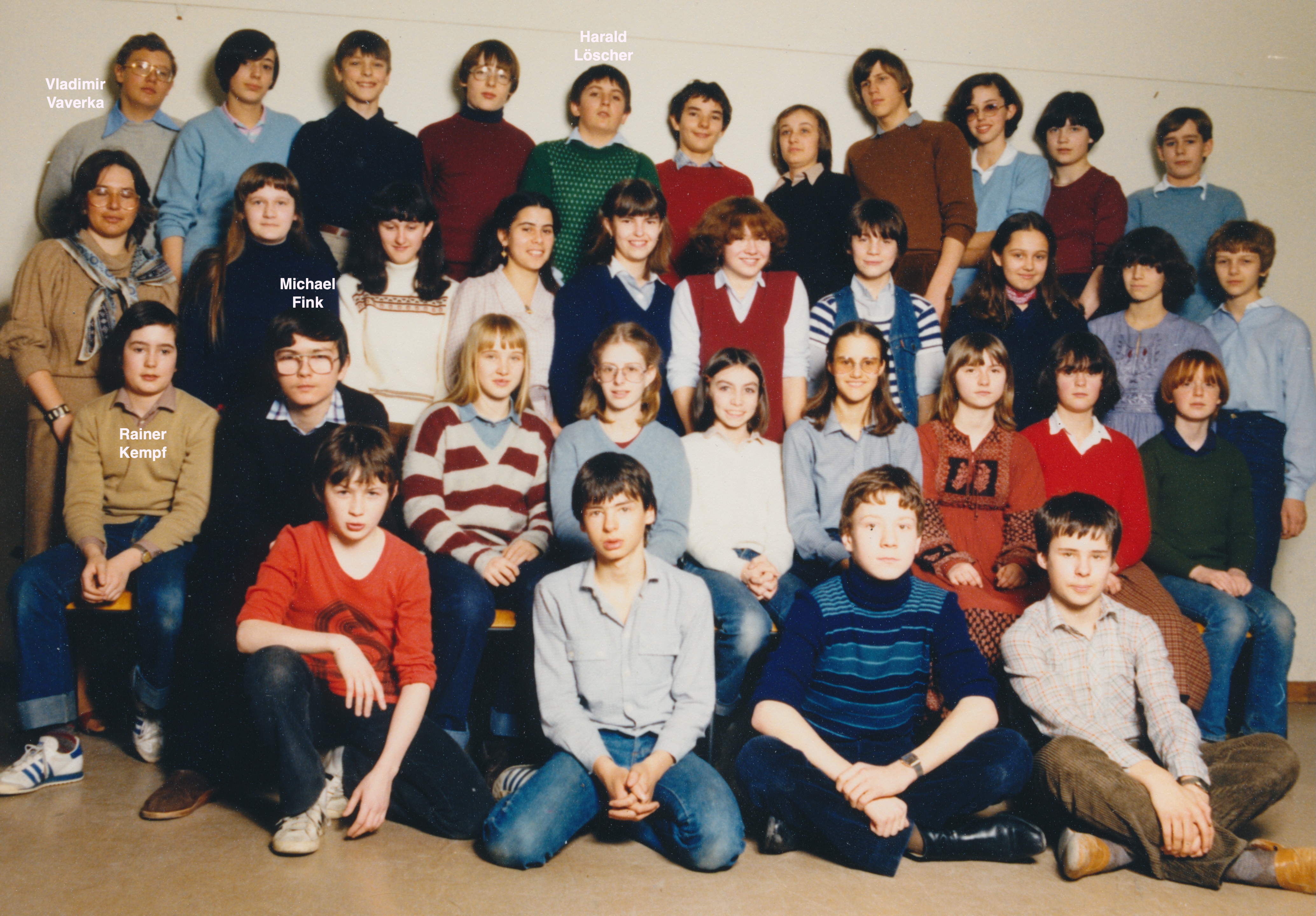 UnterstufeTote.jpg UnterstufeTote.jpg