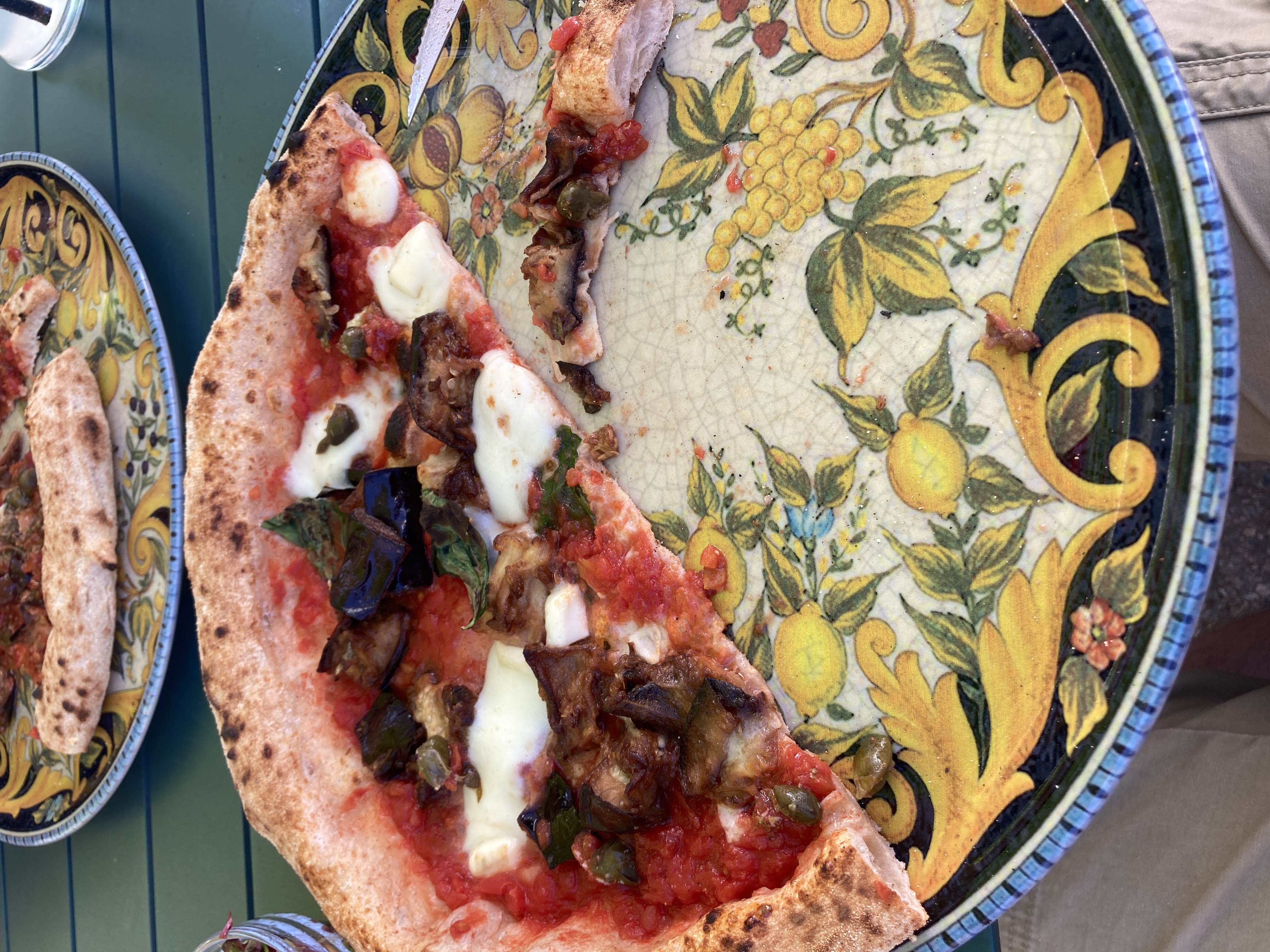 Pizzaquartier.jpg Pizzaquartier.jpg